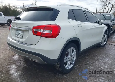 2017 Mercedes-Benz Gla 250 4Matic z USA, uszkodzony, nr VIN WDCTG4GB2HJ336773